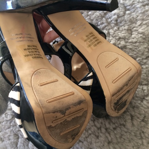 ❌SOLD❌ Bakers "Gavin" Zebra Patent Platforms - Picture 3 of 3