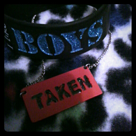 Set! Bracelet, and necklace - Picture 1 of 4
