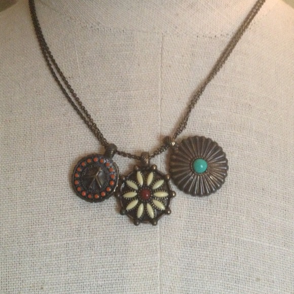 Lucky brand necklace