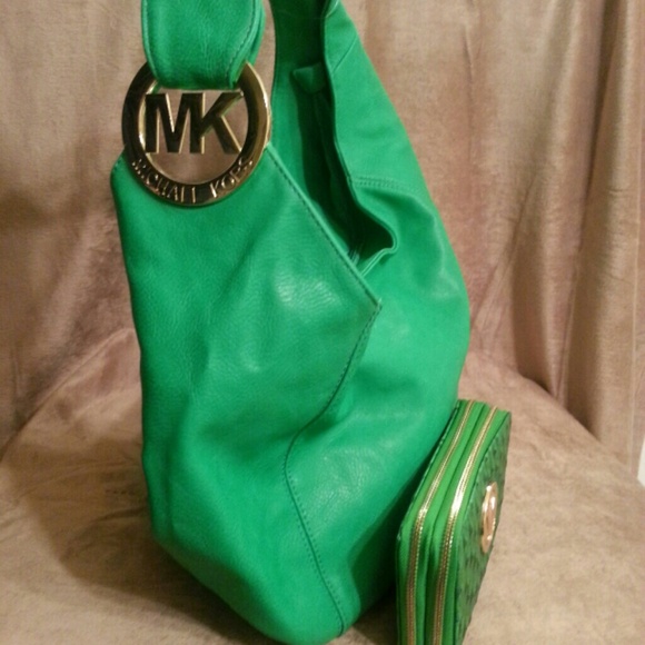 SOLD - Picture 2 of 3