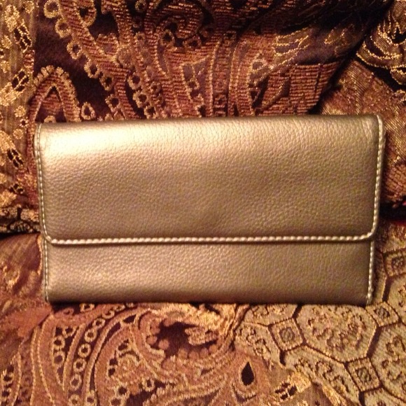 REDUCED!!!!   Wallet bronze