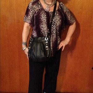 Makowsky cross body leather bag