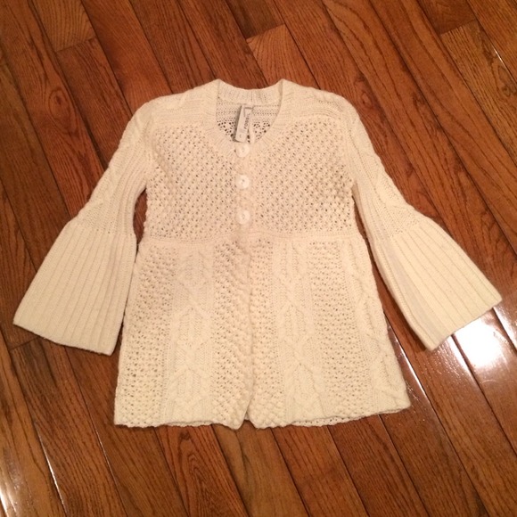 Fossil Cream 3/4 Sleeve Sweater