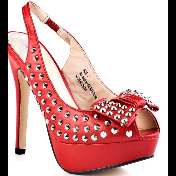 Size 8 red high heels