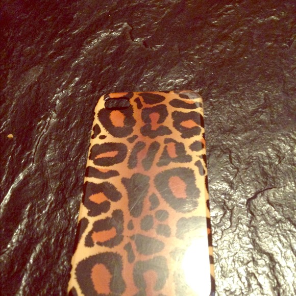 Leopard iPhone 4s case