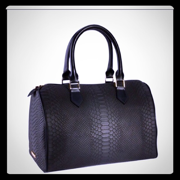 SOLD!! Gigi New York