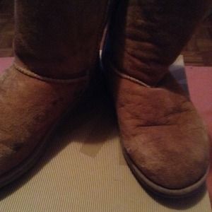 Chestnut ugg boots 🚫sold 🚫
