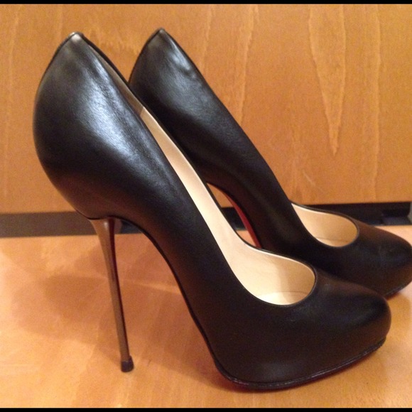 Christian Louboutin Shoes - Christian Louboutin 120 big lips. RARE size 6.5