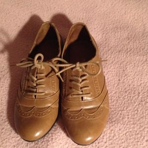 Aldo Oxfords, Orange-Brown, size 6