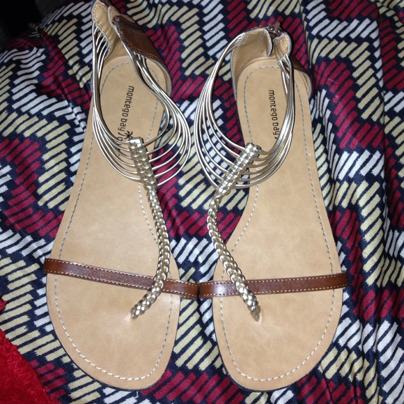 🔴SOLD🔴Gold brown sandals