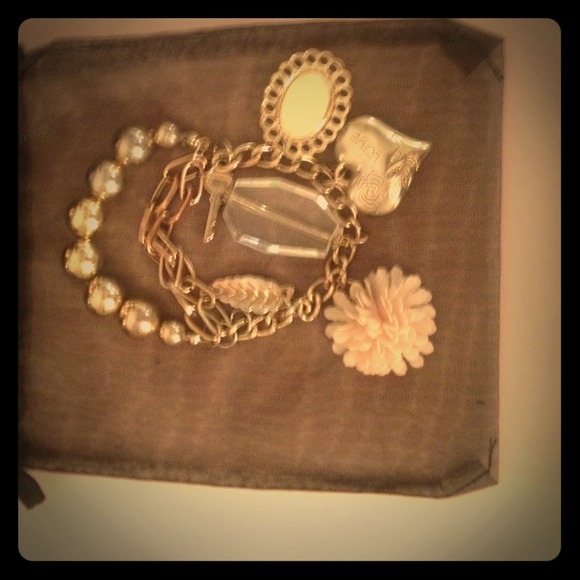 Gold Flower Charm Bracelet