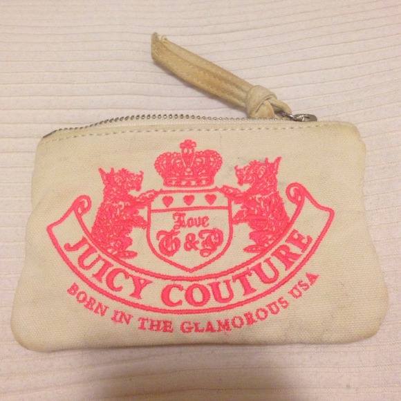 🎀Juicy Couture wristlet - Picture 3 of 3