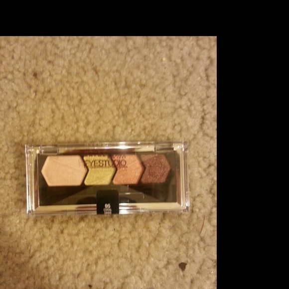 Eye shadow - Picture 1 of 1