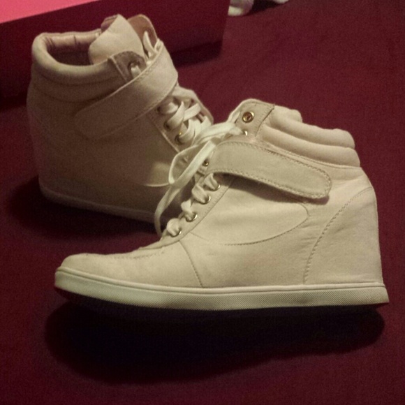 Sneaker wedges - Picture 1 of 3
