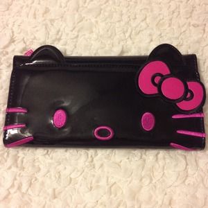 Hello Kitty Patent Leather Wallet