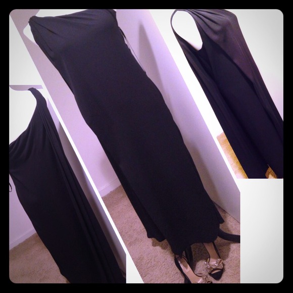 Diane Von Furstenberg black column dress
