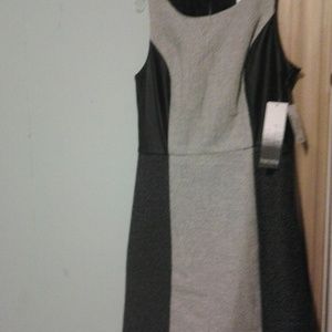 Black grey sleeveless panel dress