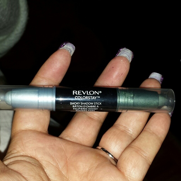 REVLON COLORSTAY SHADOW STICK