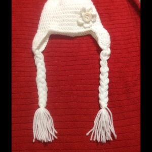 Crochet white hat