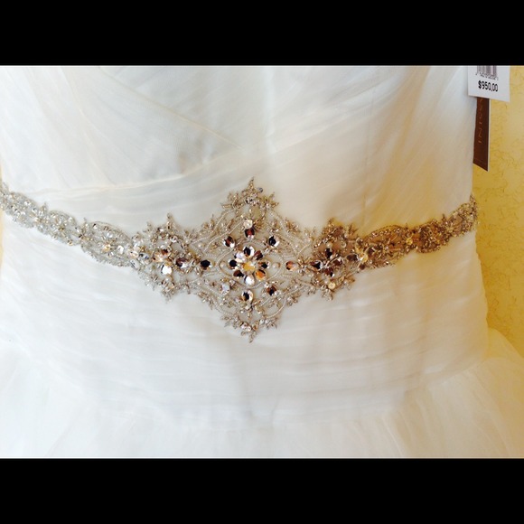 Oleg Cassini Wedding Gown - Never Worn - Tags On