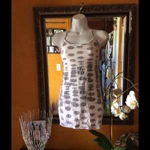 Lululemon tank....... Reserve