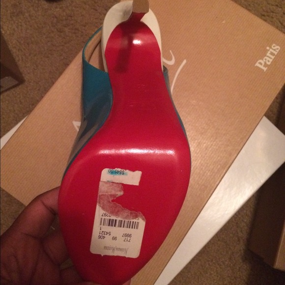 Authentic christian louboutin flo sling - Picture 2 of 3