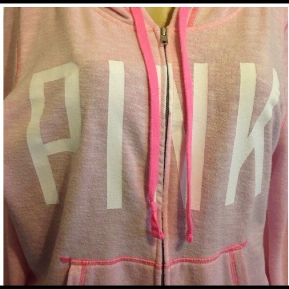 🚫SOLD🚫🌺Victoria's Secret PINK zip up hoody🌺 - Picture 2 of 3