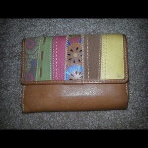 Fossil wallet