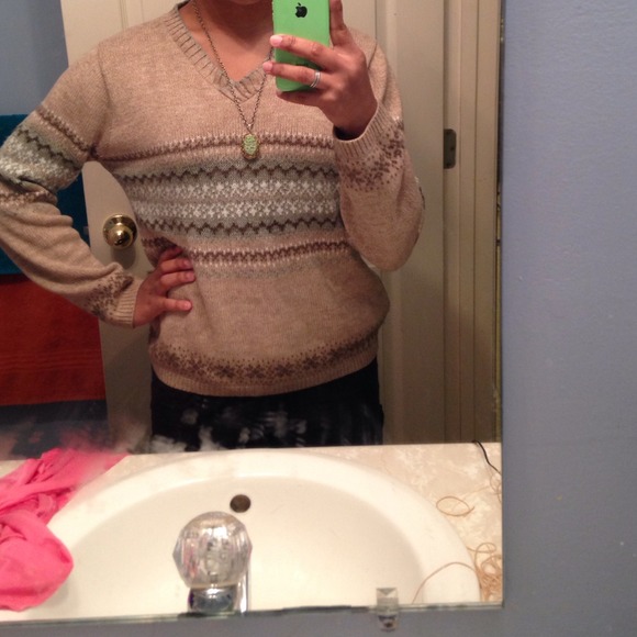 Sweater! - Picture 3 of 4