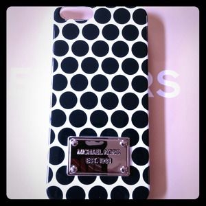 Brand New Michael Kors Iphone 5 Case