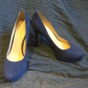 Nicolette platform high pump in cobalt blue