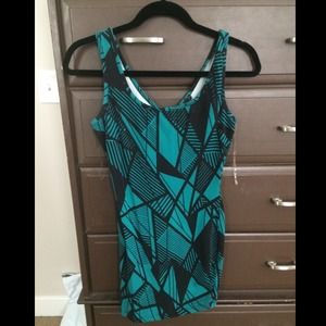 ❌❌SOLD❌❌Green and black mini dress