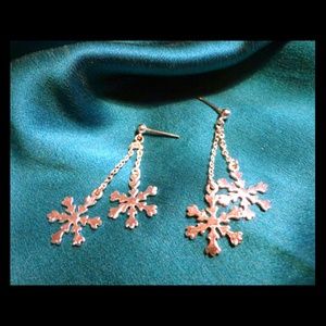 Silver snowflake drop earrings