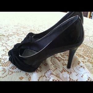Open toe sexy heel