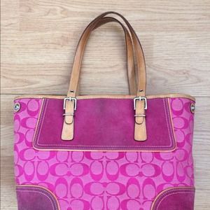 100% authentic Pink coach Purse