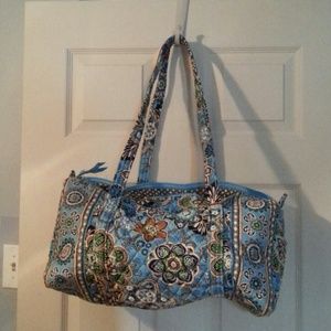 Vera Bradley duffel in bali blue