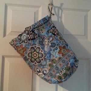 Vera Bradley ditty bag in Bali blue