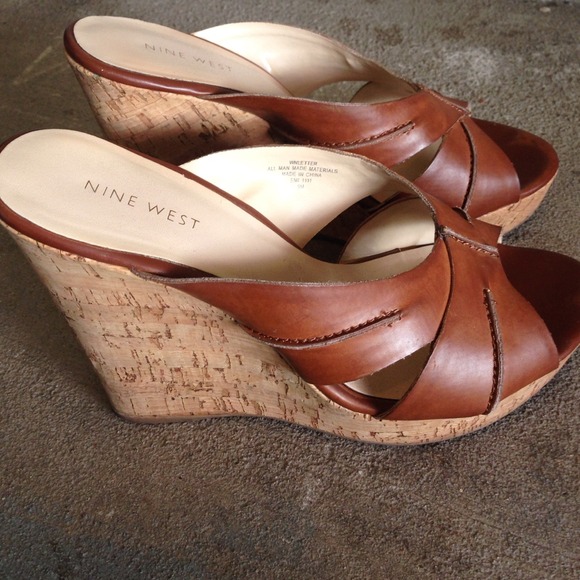 🚫BUNDLED🚫Nine west wedges - Picture 3 of 3