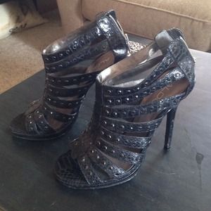 Black studded Aldo heels!! Great condition!
