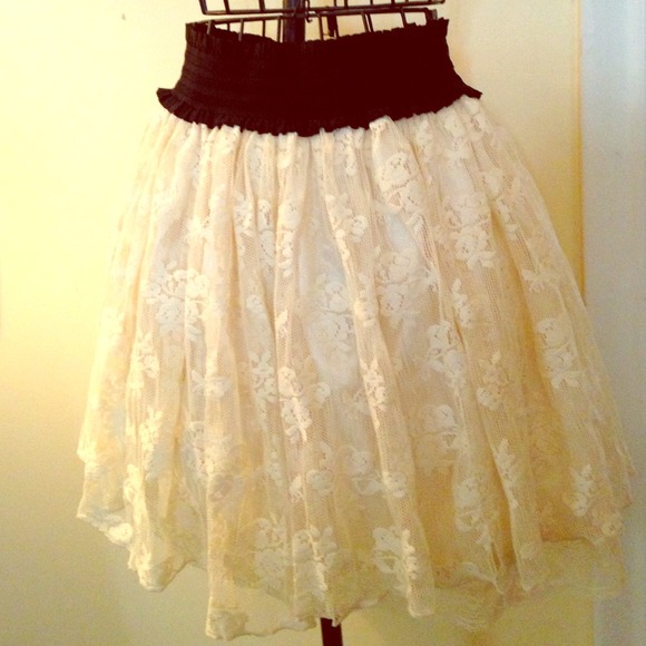 Cream Lace Skirt
