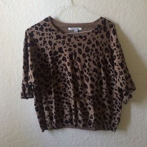 f21 crop leopard print sweater