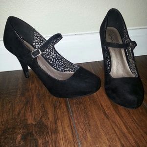 Black suede heels