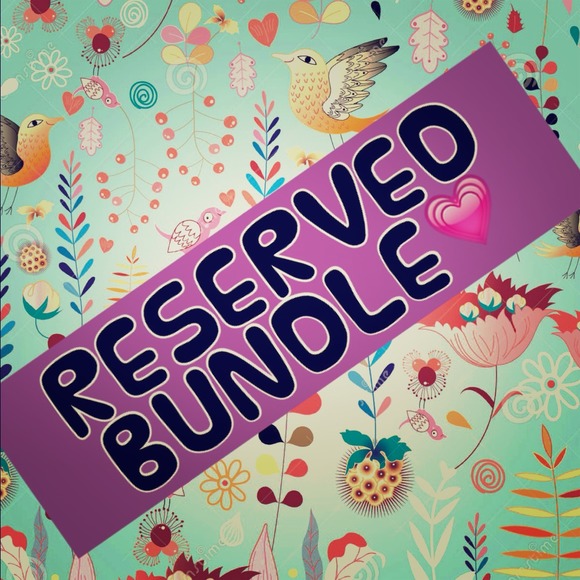 RESERVED ITEMS FOR @Garliyogirls 💗✌️