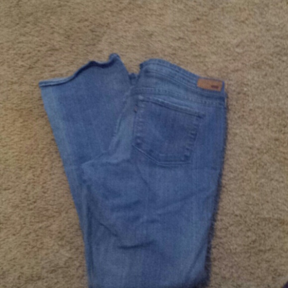 Levis Jeans