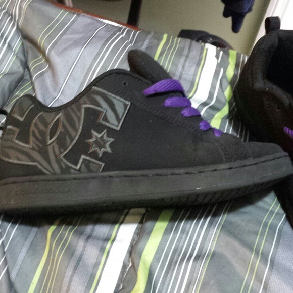 DC BLACK WOMAN'S SHOES