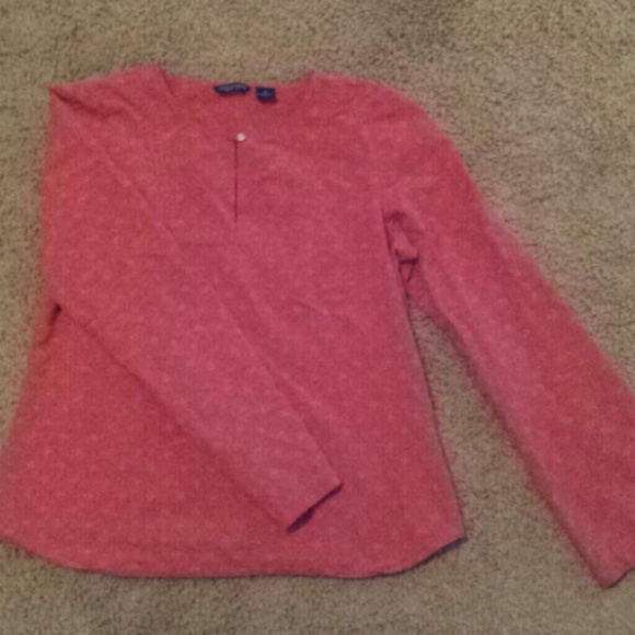 American Eagle embroidered shirt