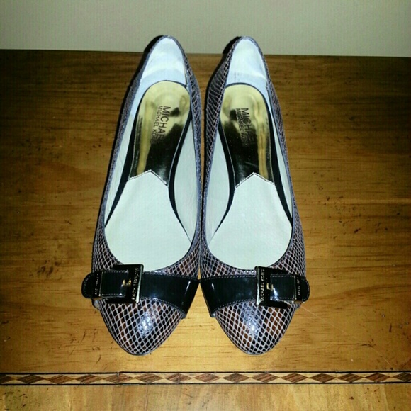 MICHAEL KORS SHOES