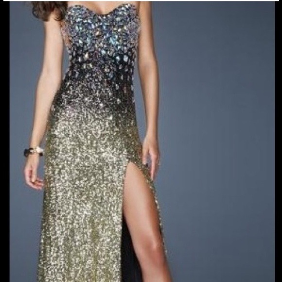 Prom dress ❌SOLD❌