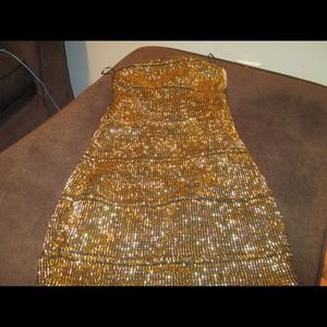 Gold sequins strapless dress