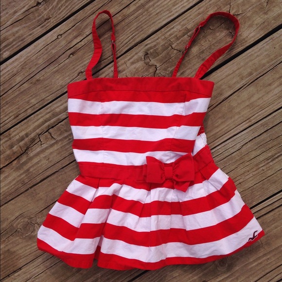 LIKE NEW hollister peplum top
